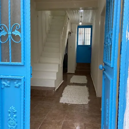 別荘 Annemotia - 2 Storey House With Garden In Greek Neighborhood