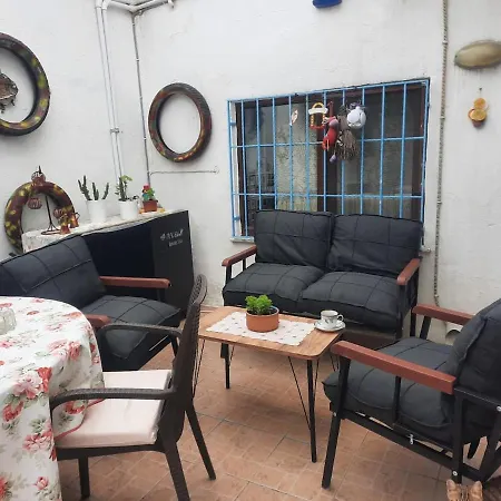 Annemotia - 2 Storey House With Garden In Greek Neighborhood 度假居 Ayvalı